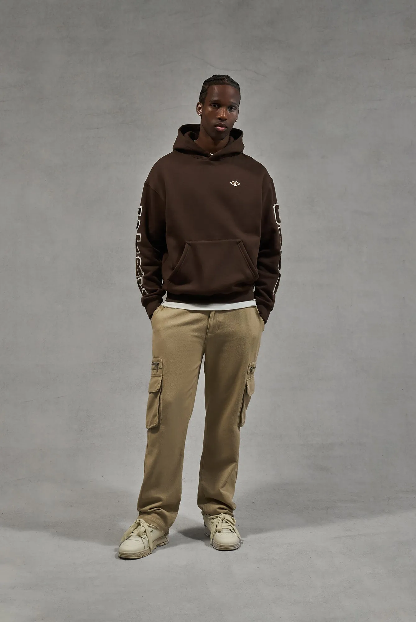 MULTIBADGE CHENILLE RELAXED HOODIE - BROWN