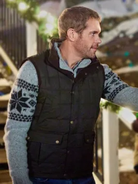 Navigating Christmas Peter Brown Vest