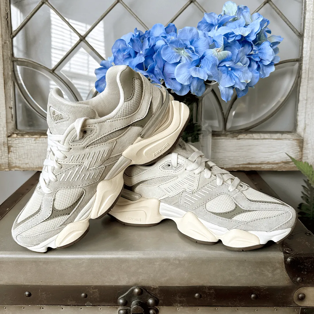 New Balance 9060 Oliviney