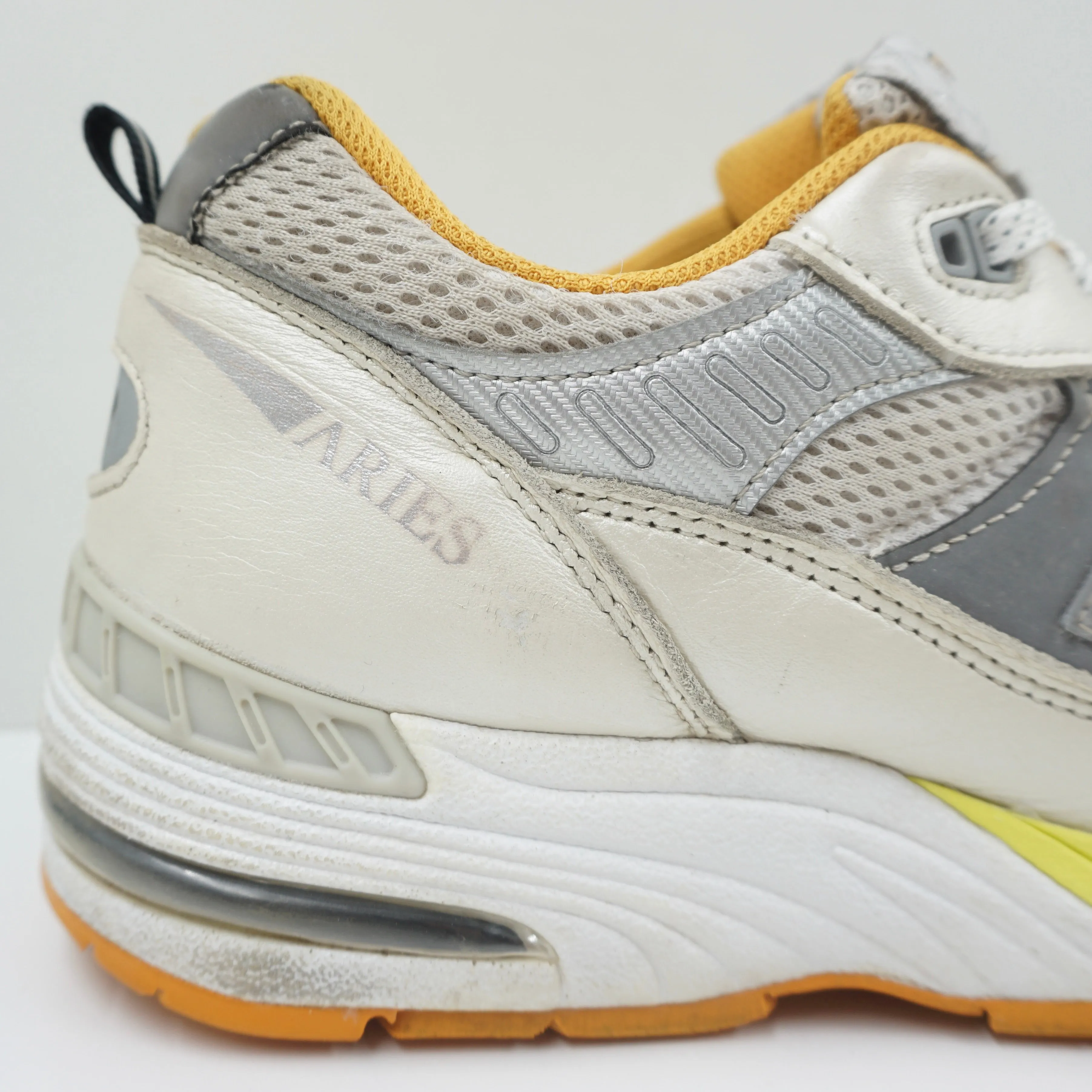 New Balance 991 Aries Orange (W)