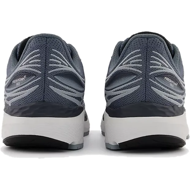 New Balance Men's 860 V12 Running Shoe