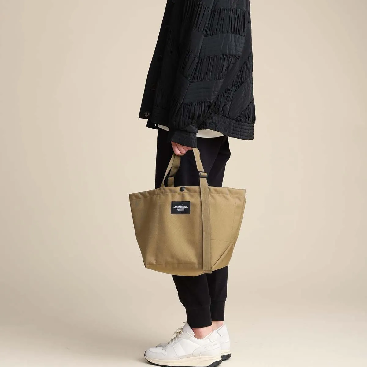New Small Carry-all Tote - Khaki/Black
