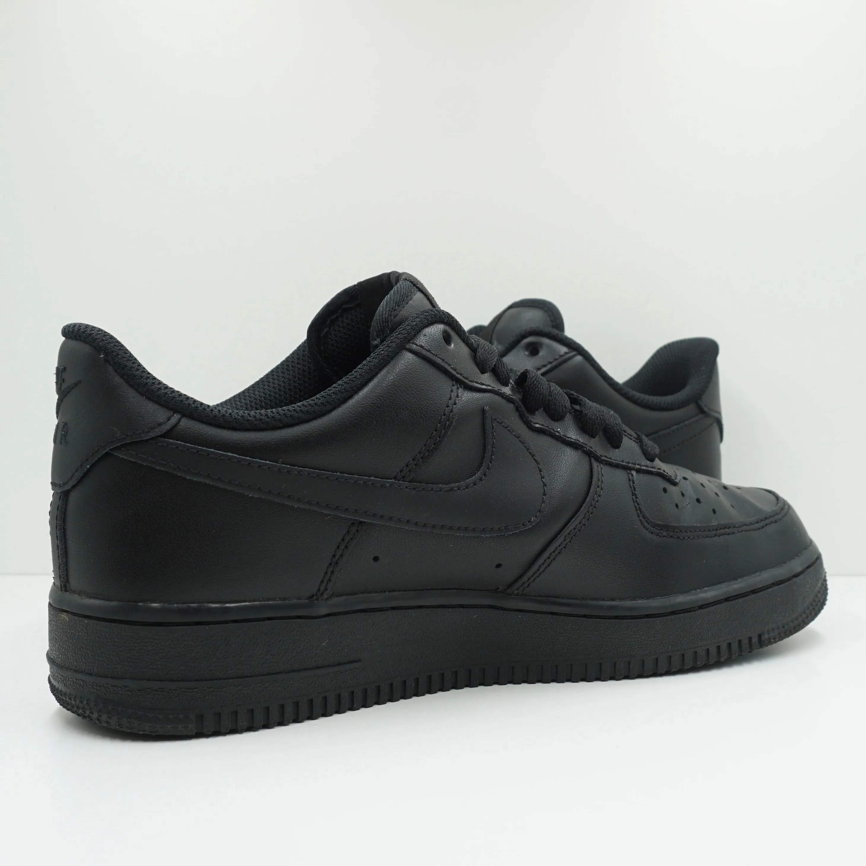 Nike Air Force 1 '07 Triple Black