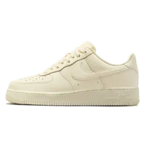 NIKE AIR FORCE 1 LOW COCONUT MILK
