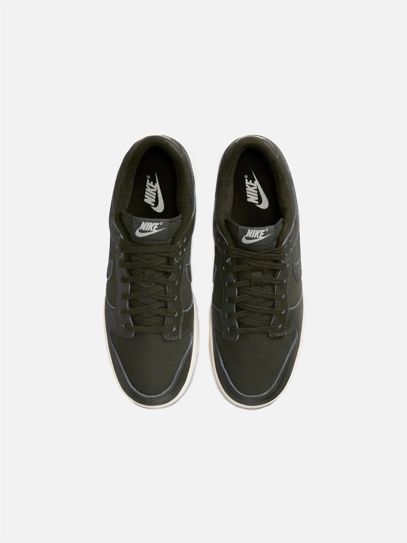 NIKE Dunk Low PRM 