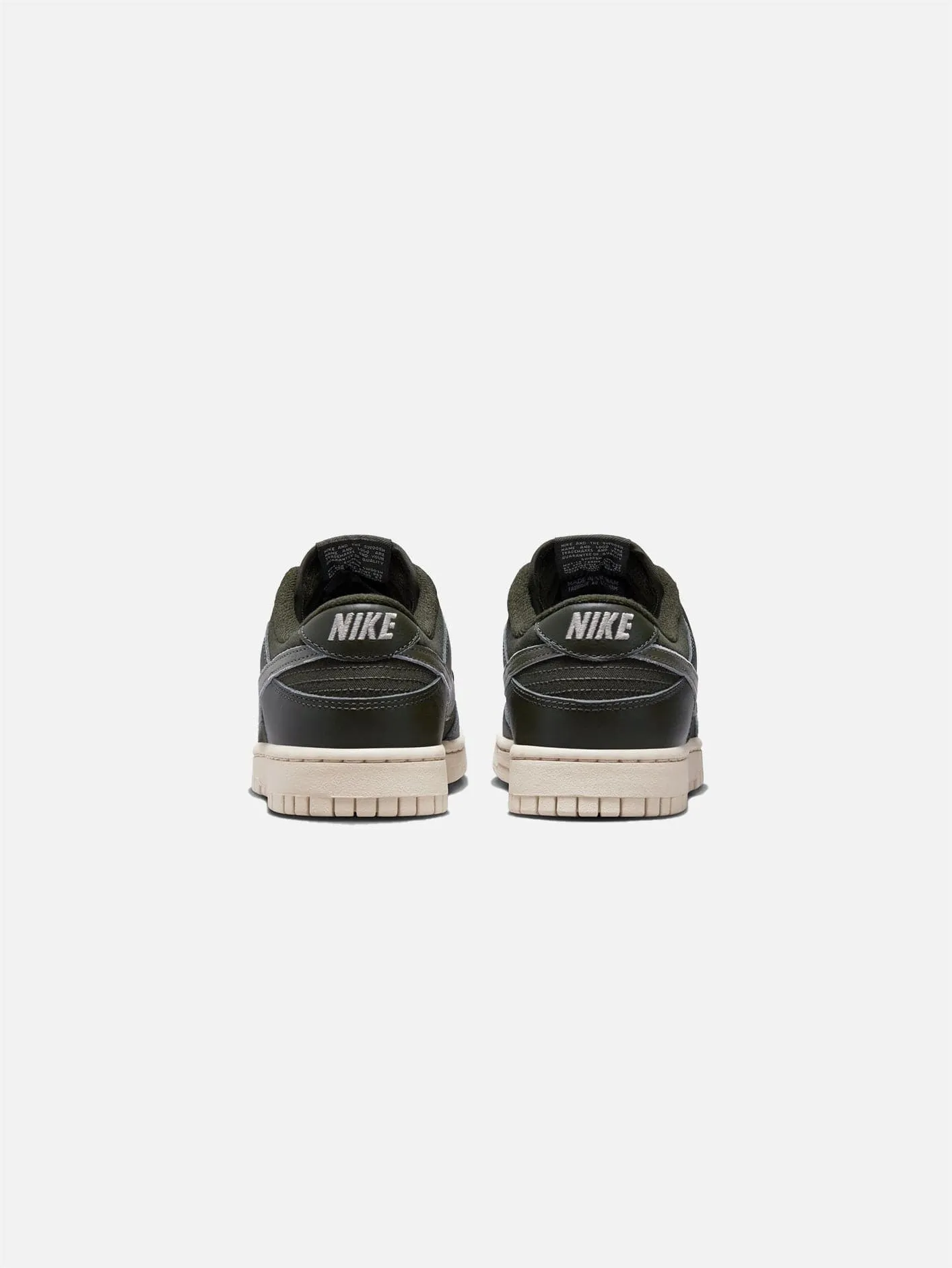 NIKE Dunk Low PRM 