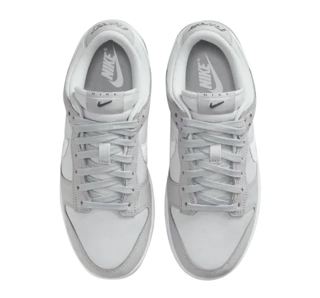 Nike Dunk Low WMNS Light Smoke Grey