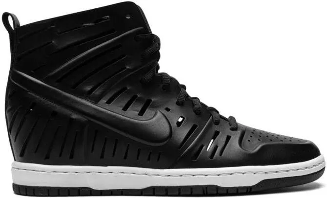 Nike Dunk Sky Hi 2.0 