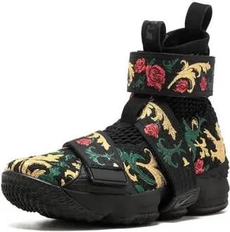Nike Lebron 15 Lif sneakers Black