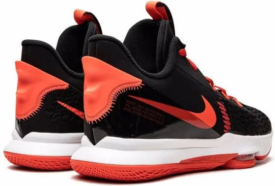 Nike LeBron Witness V sneakers Black
