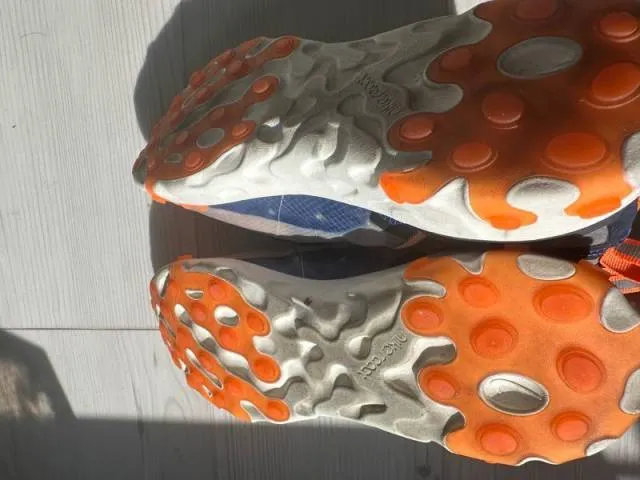 Nike react element 87 total orange