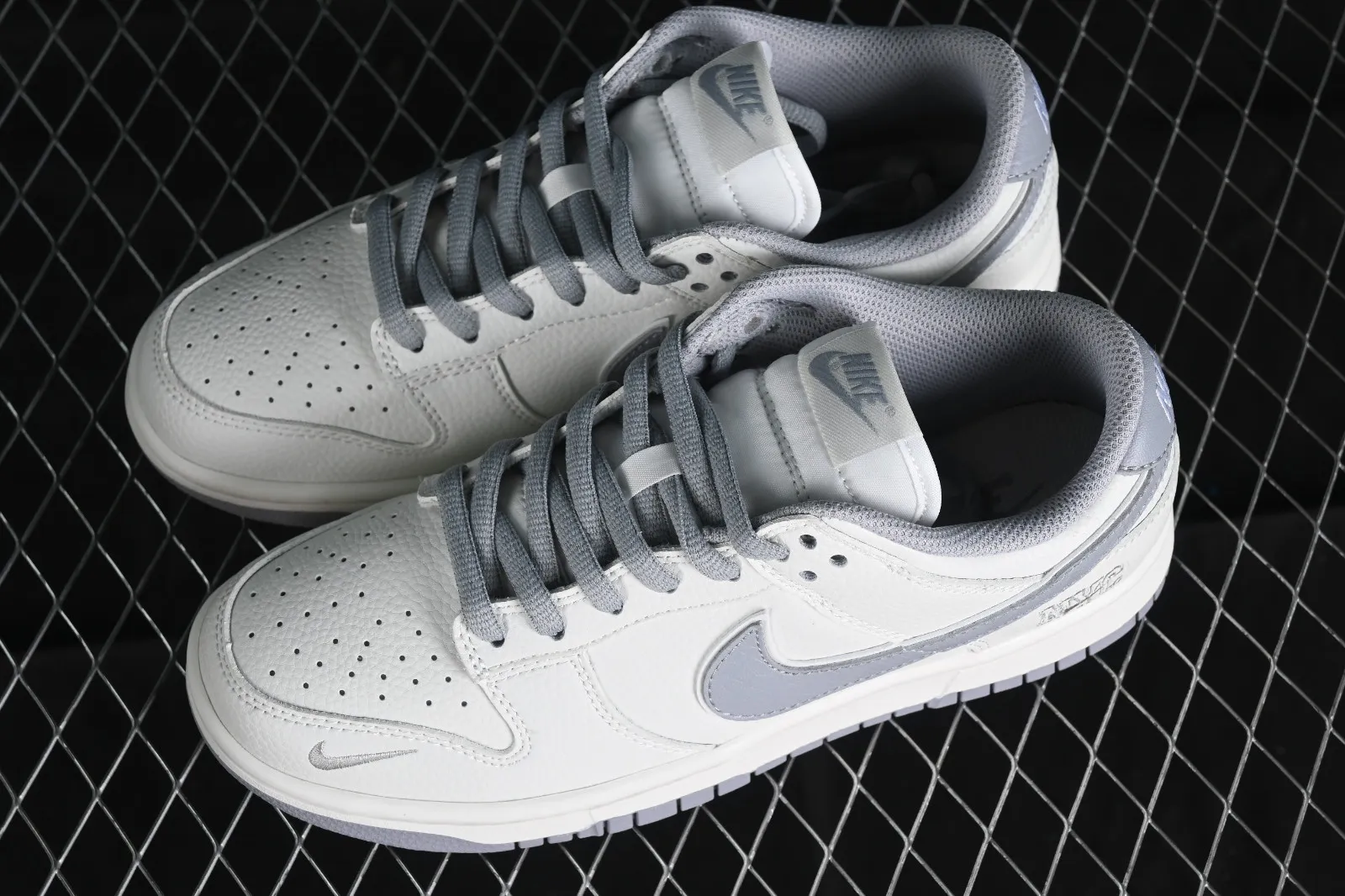 Nike SB Dunk Low NYC Off White Grey NC2103-302