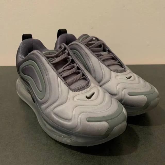 Nike WMNS Air Max 720 Cool Grey Black