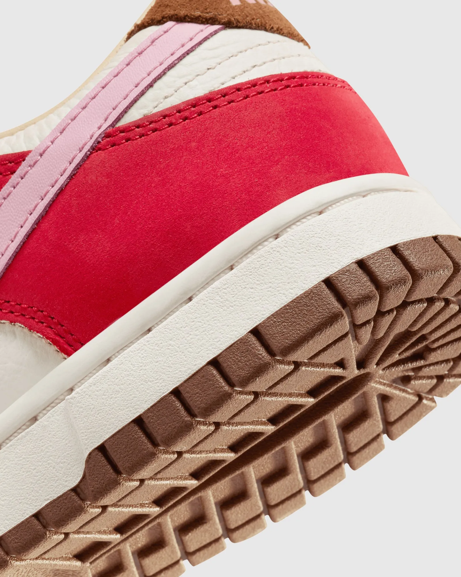 NIKE WOMEN'S DUNK LOW PRM 