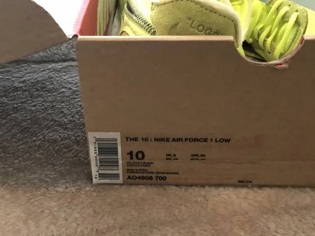 OFF-WHITE x Nike Air Force 1 Low Volt