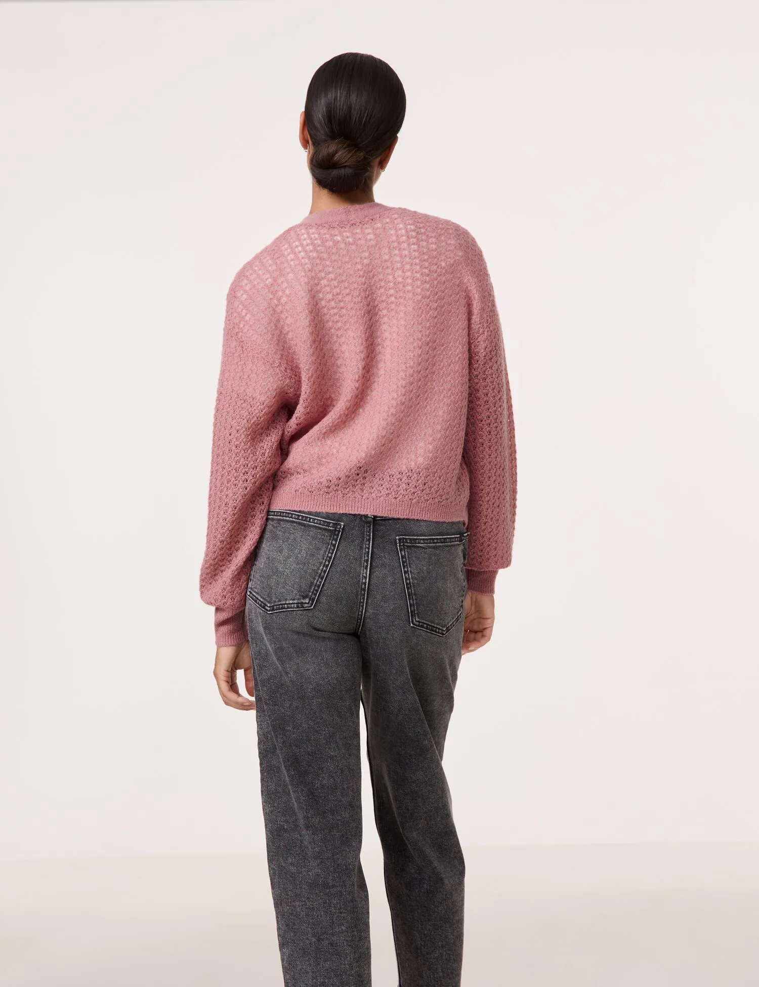Open cardigan with an airy knit pattern