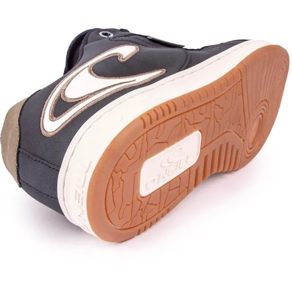 O'Neill Point Dome Low Trainers