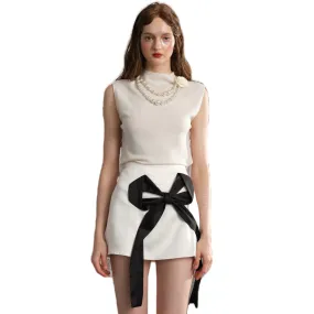 Pearl Wool Knitted Vest In Off-white-