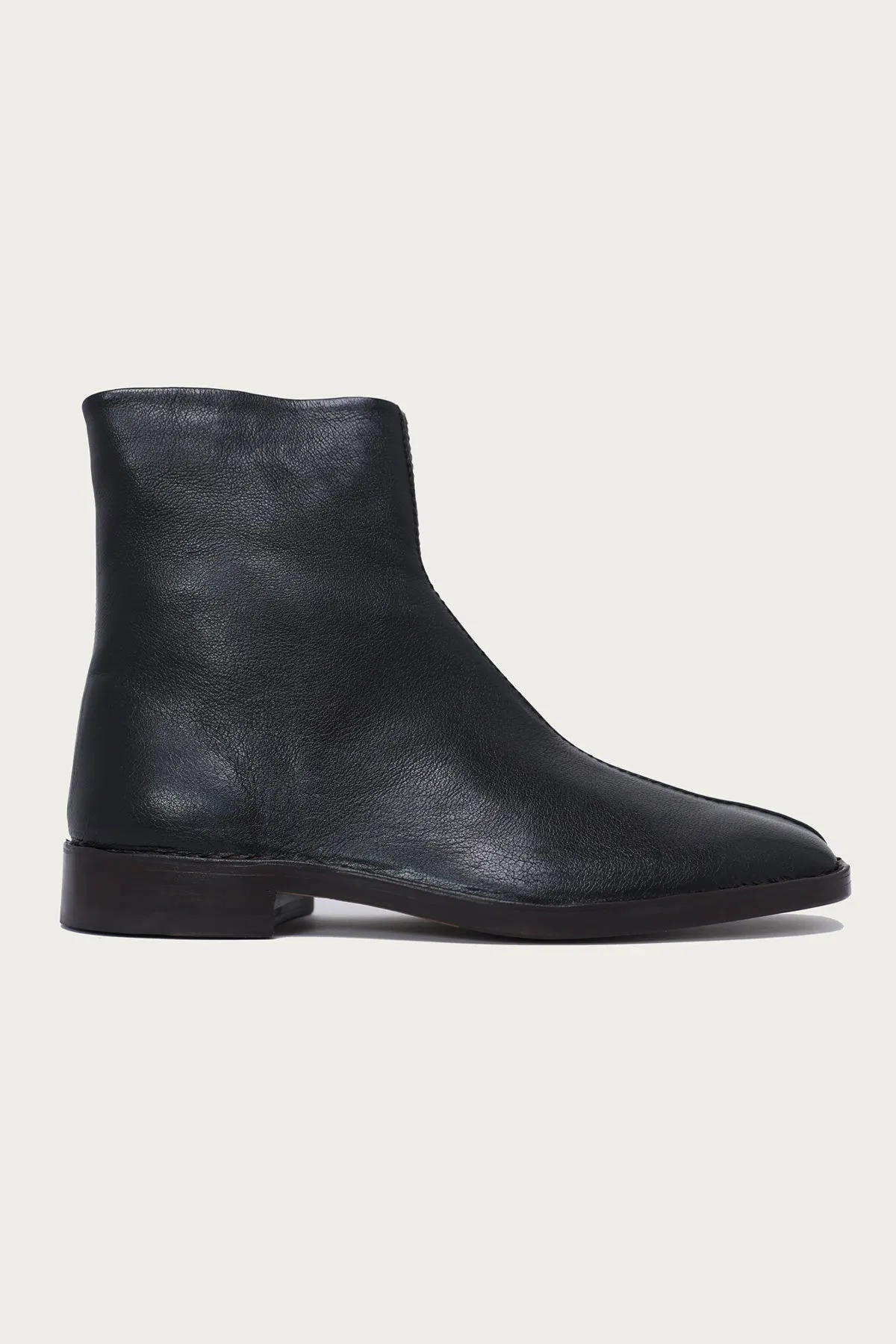 Piped Zipped Boots - Black