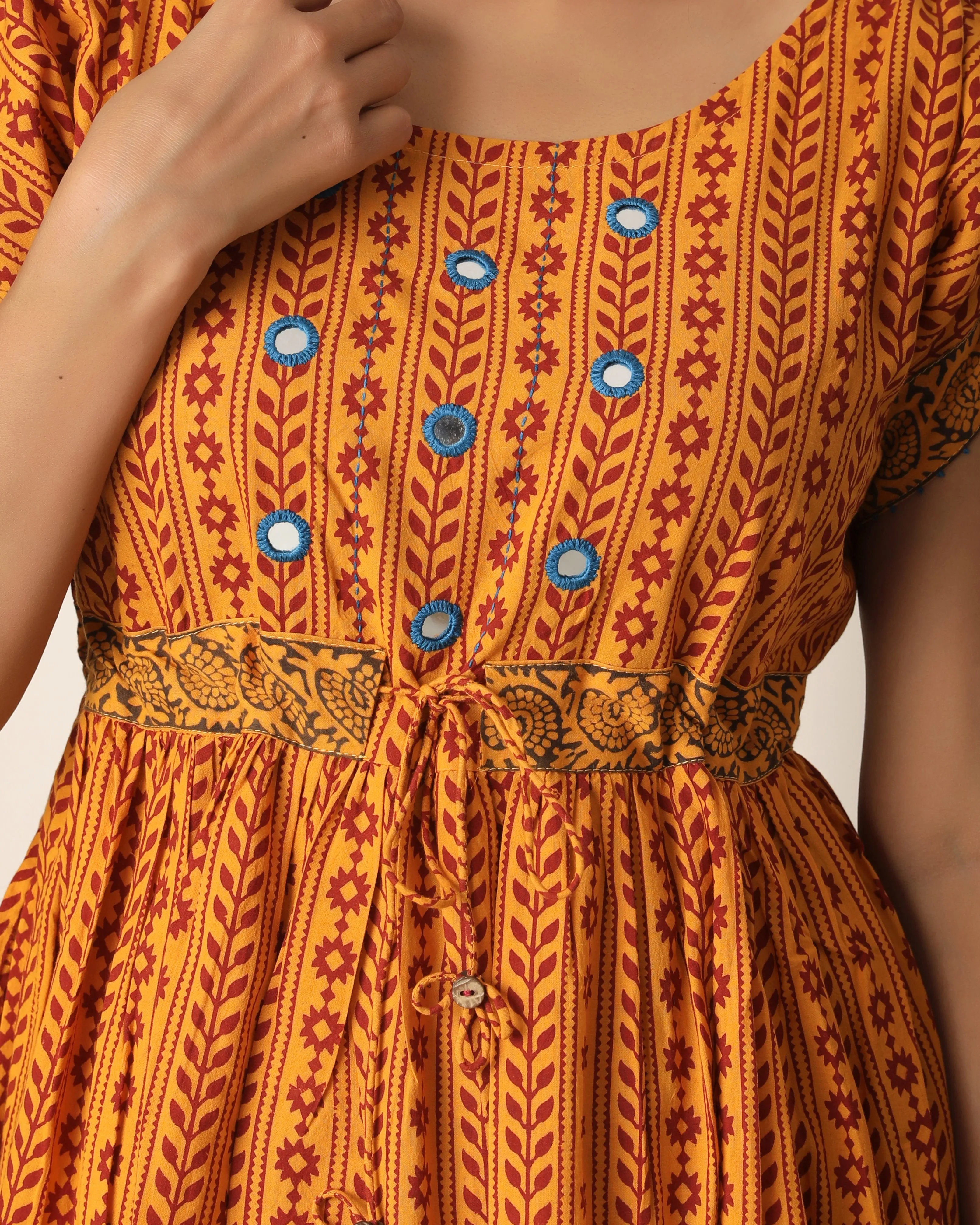 Preet midi dress