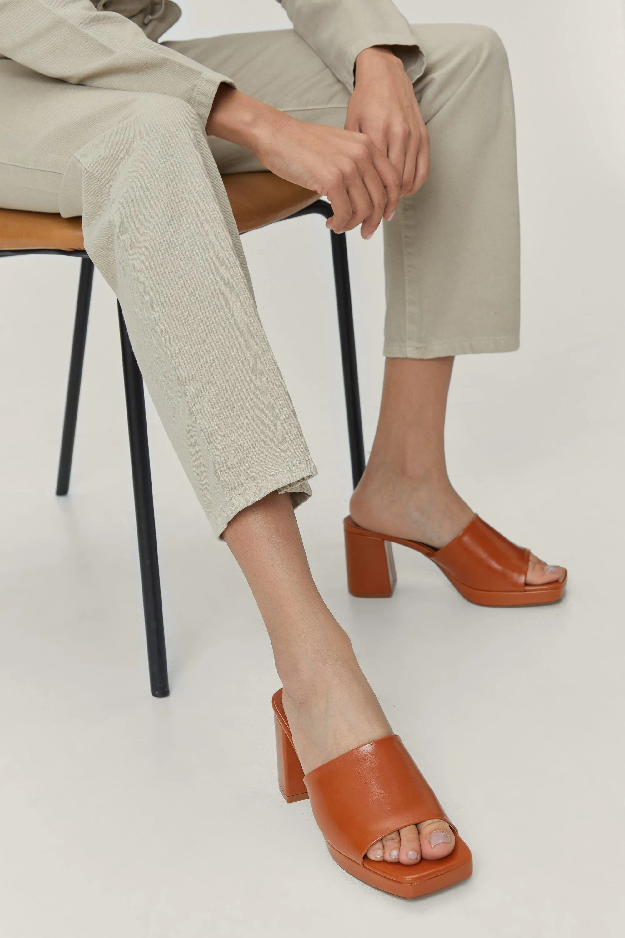 Pu Platform Square Toe Mules