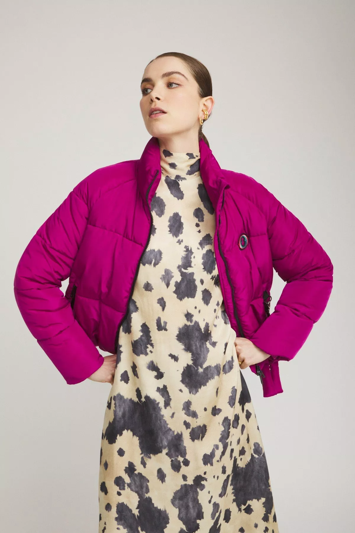 Puffer jacket with stitching