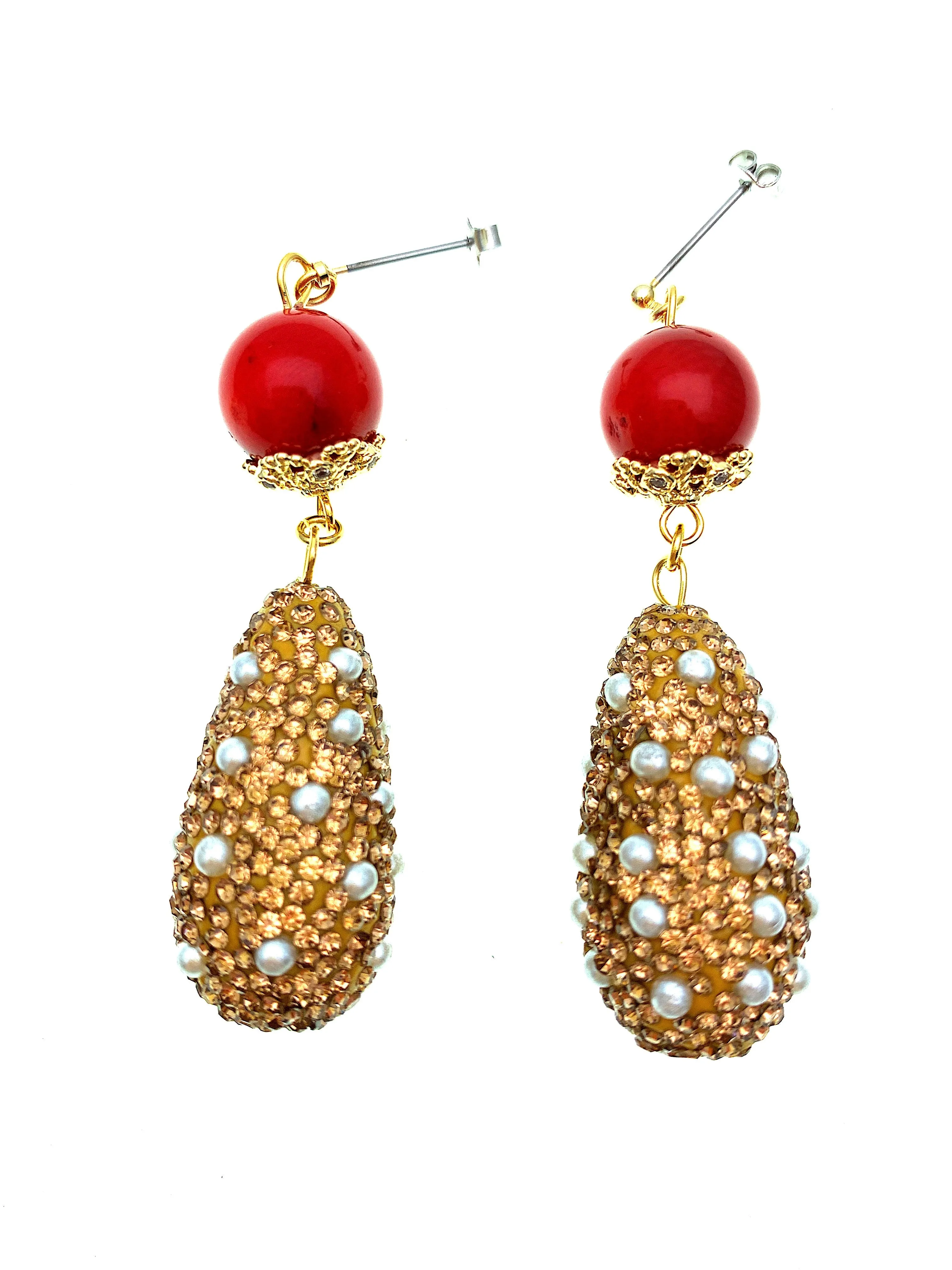 Red Coral With Teardrop Rhinestones Bordered Pearls Earrings FE007