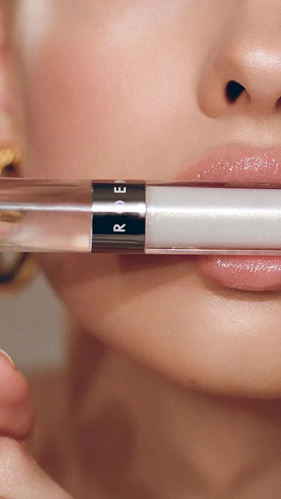 RÓEN   Kiss My Liquid Lip Balm Shimmer 