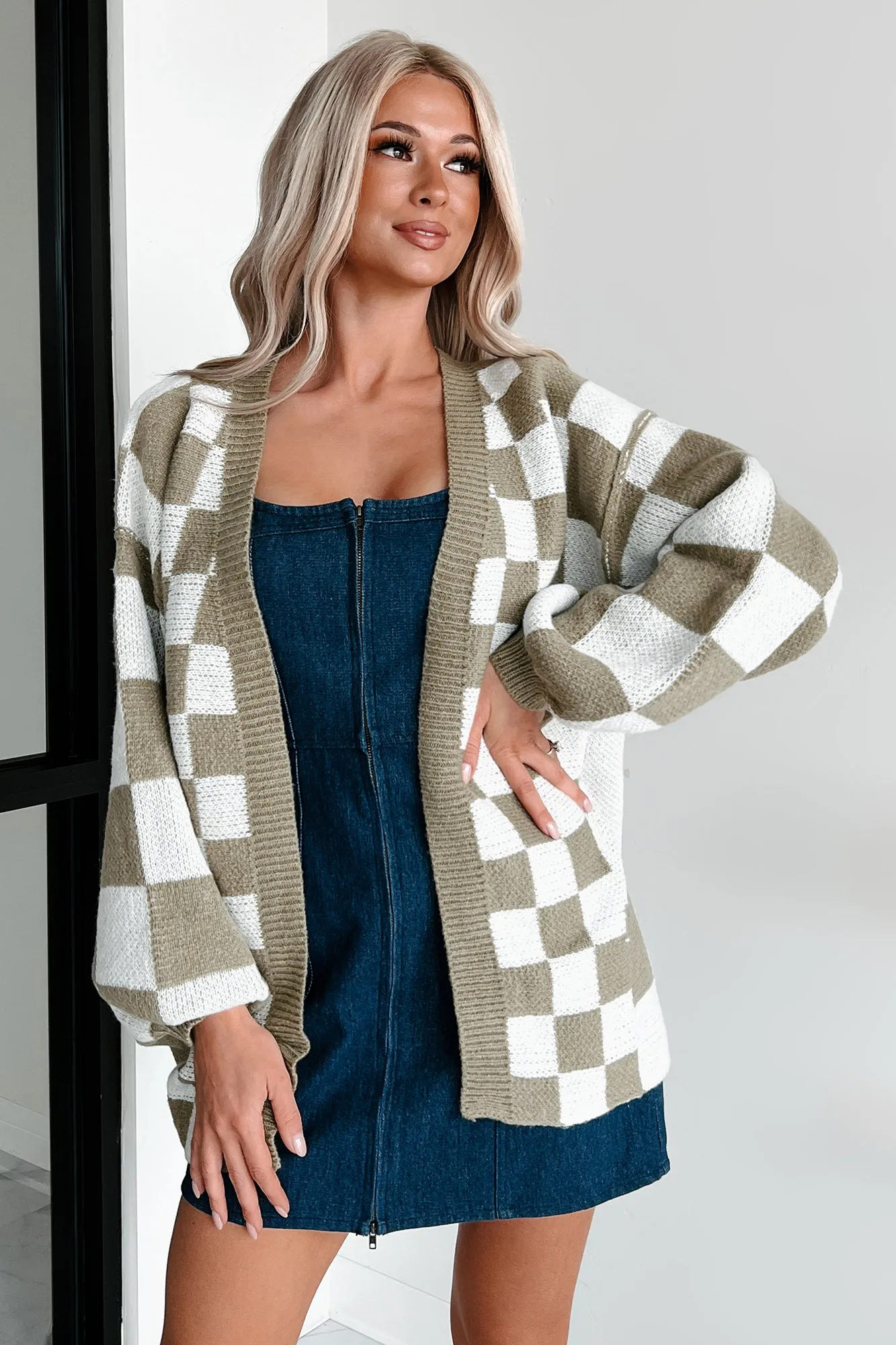 Skating The Issue Checker Cardigan (Matcha)
