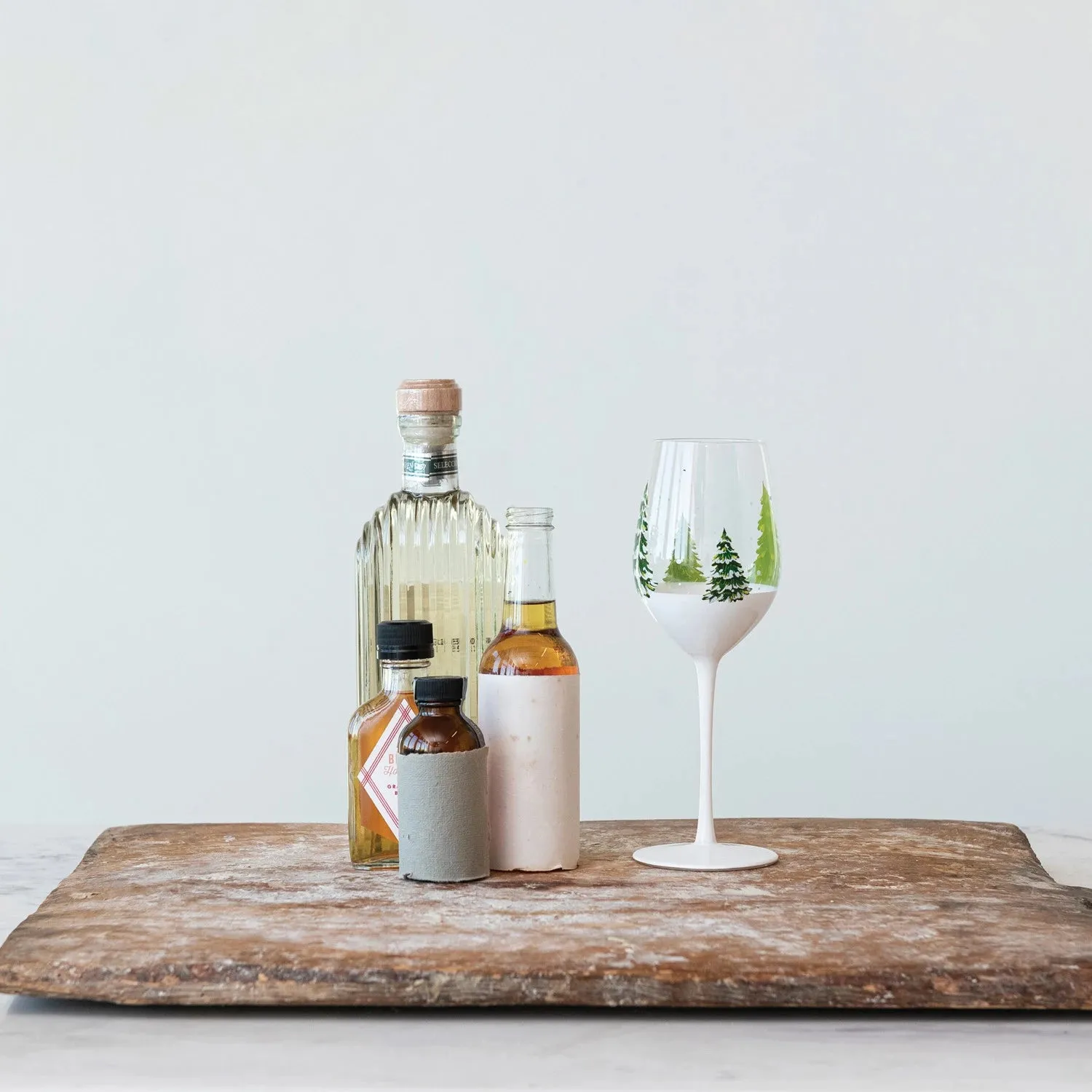 Snowy Tree Wine Glass