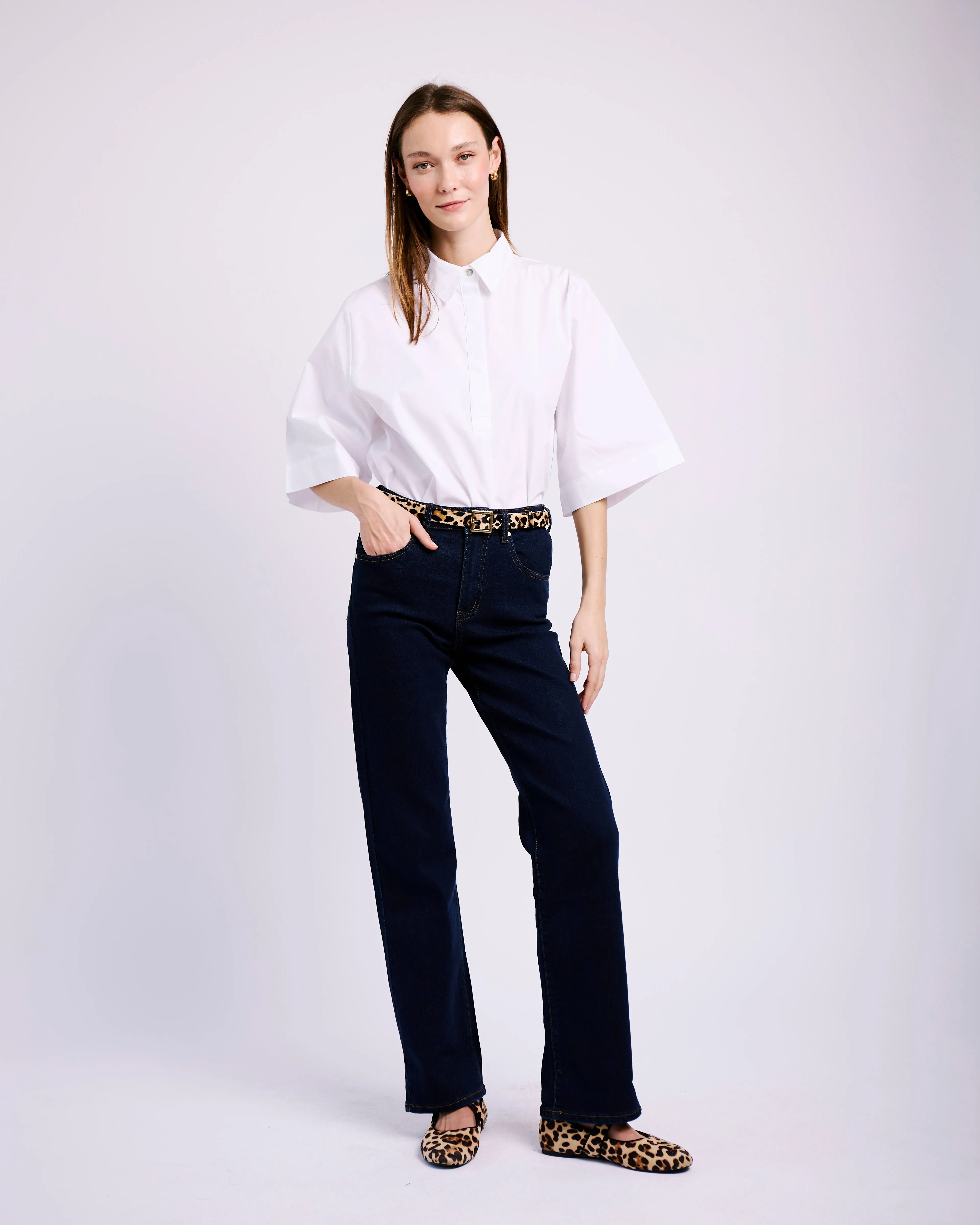 StraightLeg Stretch Jeans in Dark Wash