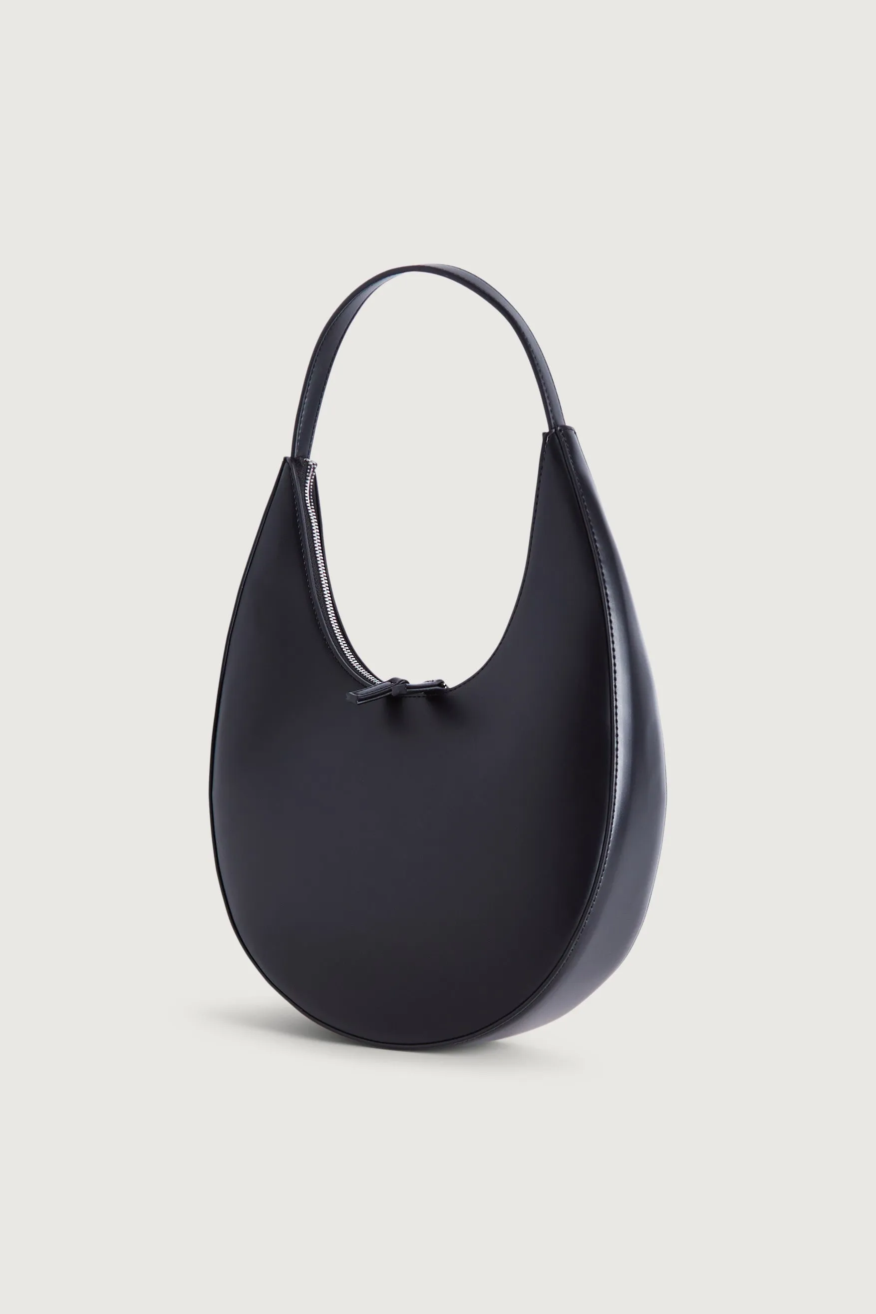 STRUCTURED CURVED SHOULDER BAG
