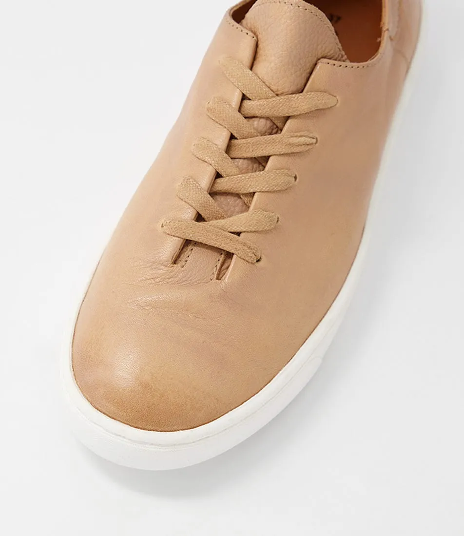 SUPERSOFT Tradme Camel Leather Sneakers