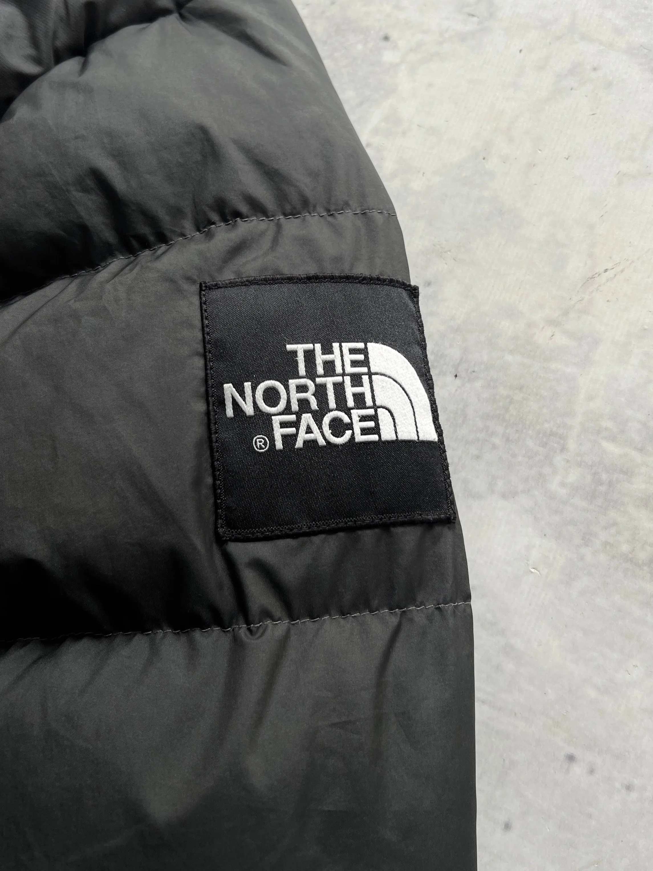 The North Face 700 Down Fill Puffer Jacket (M)