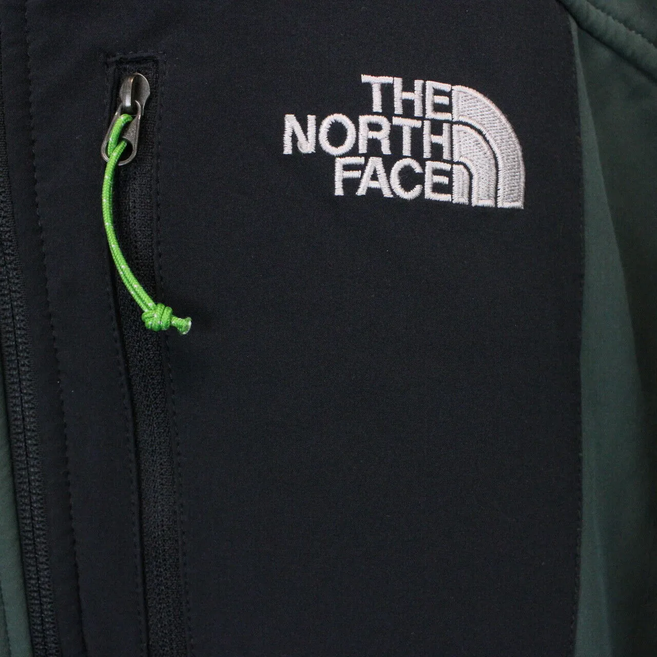 THE NORTH FACE Jacket Green | Medium