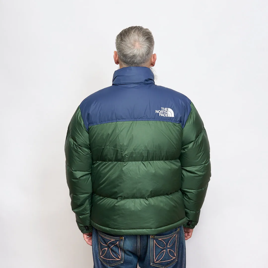 The North Face - Men 96 Retro Nuptse Jacket (Pine Needle/Summit Navy)