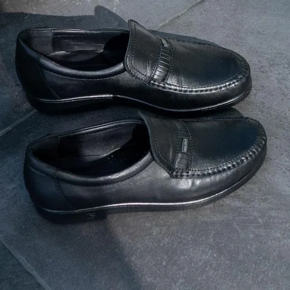 TOPI Men's loafers