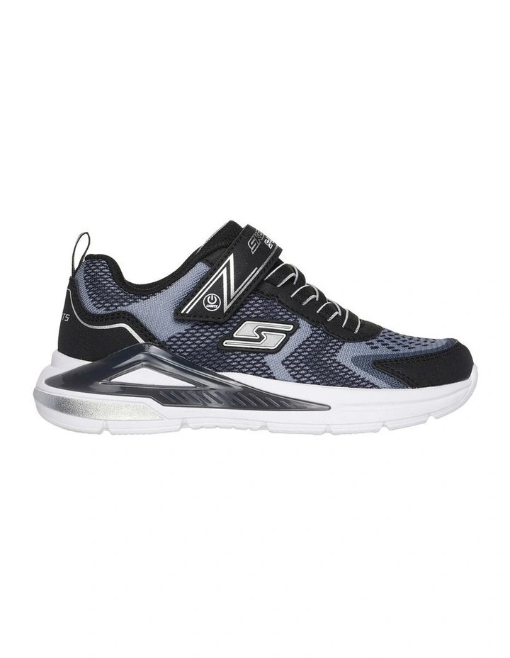 Tri-Namics Youth Sneakers in Black