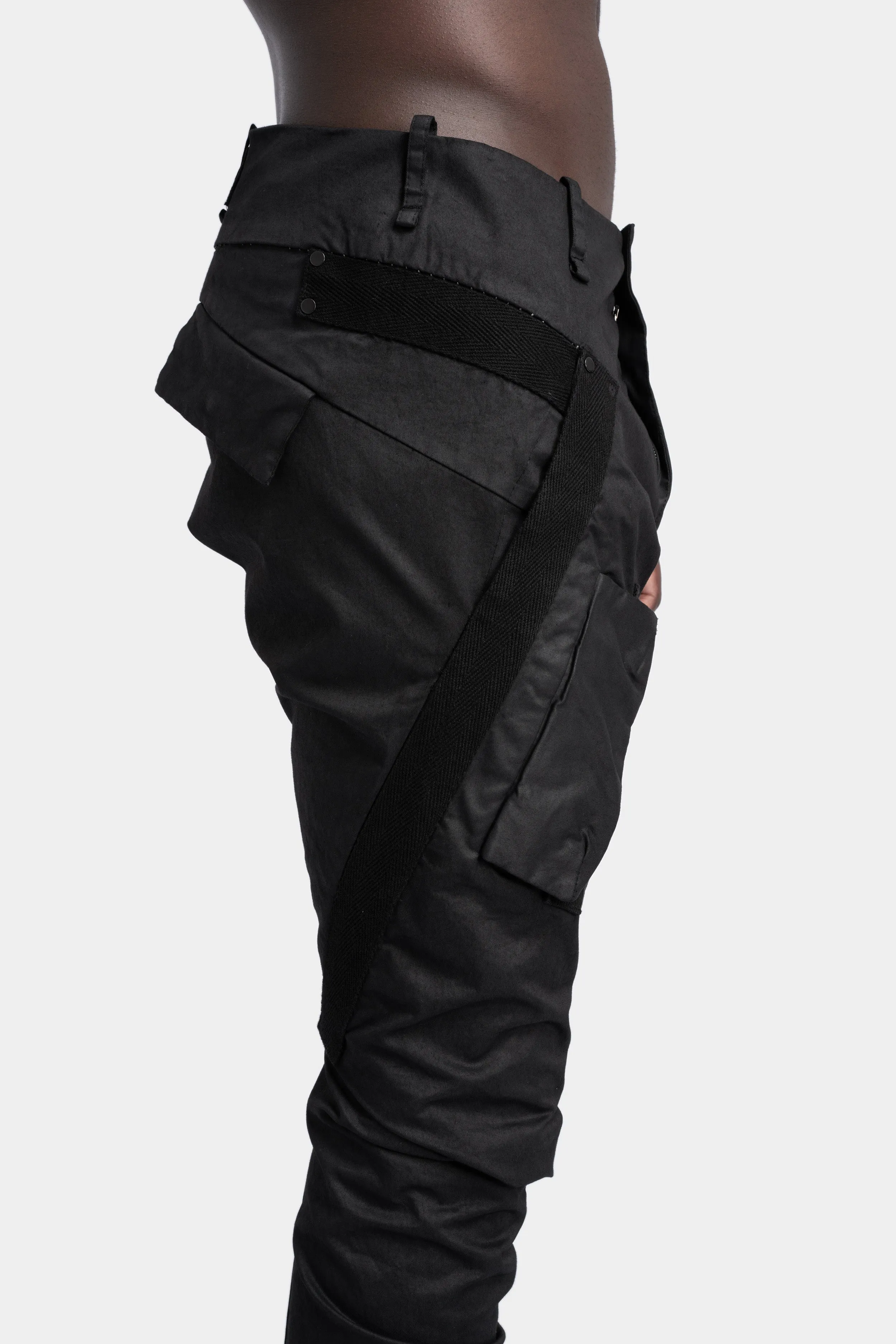 Twisted legs scar-stitch cargo pants