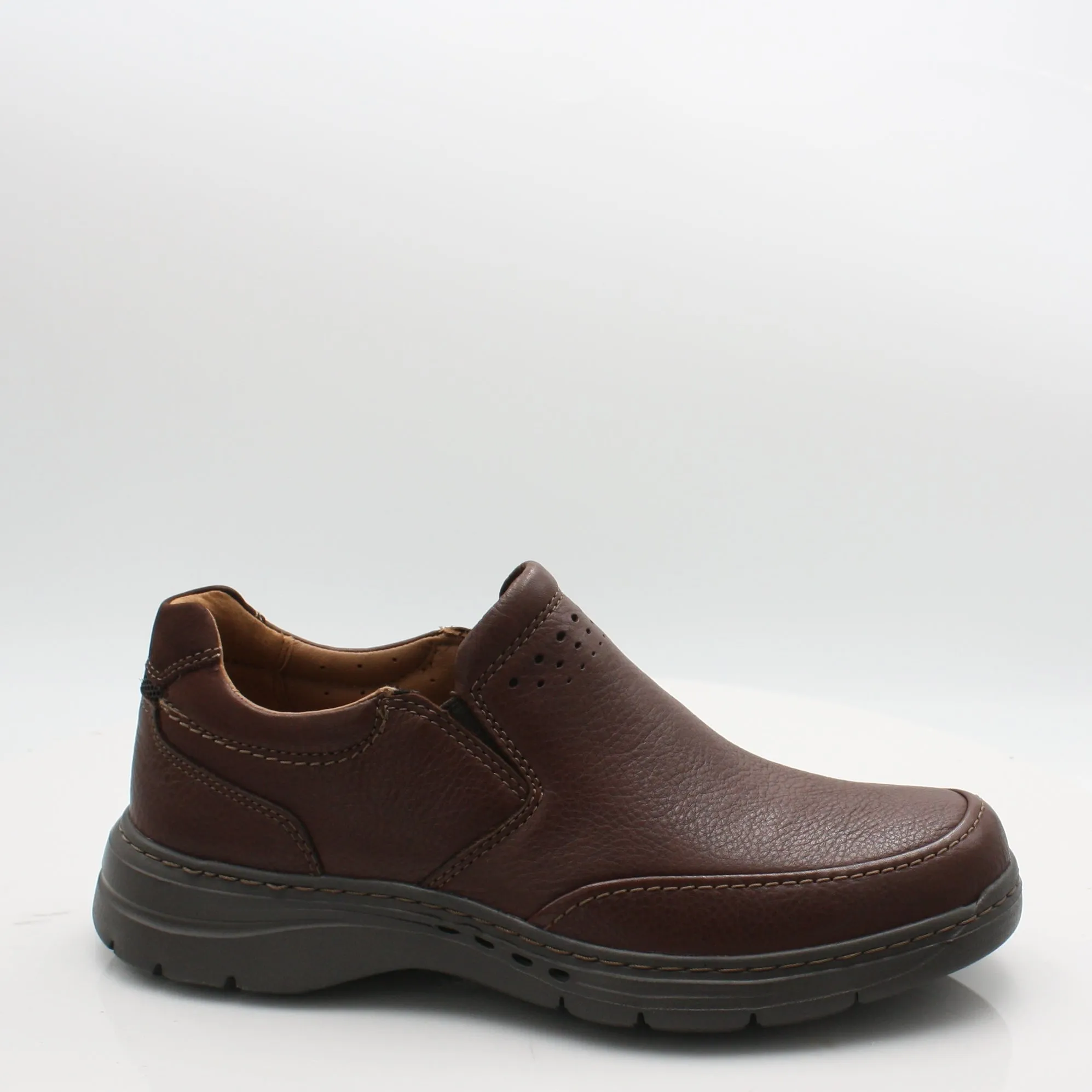 Un BrawleyStep  EX WIDE CLARKS