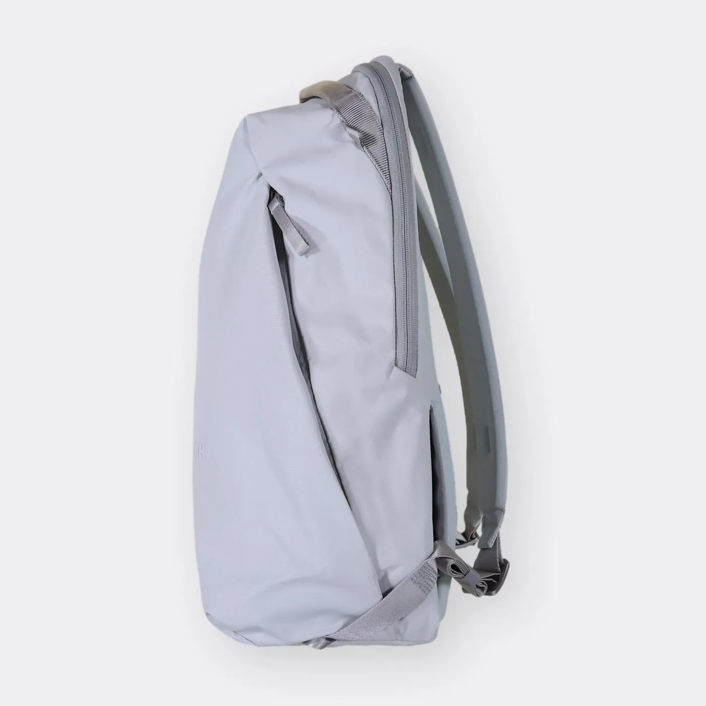 Urth Norite 24L Backpack