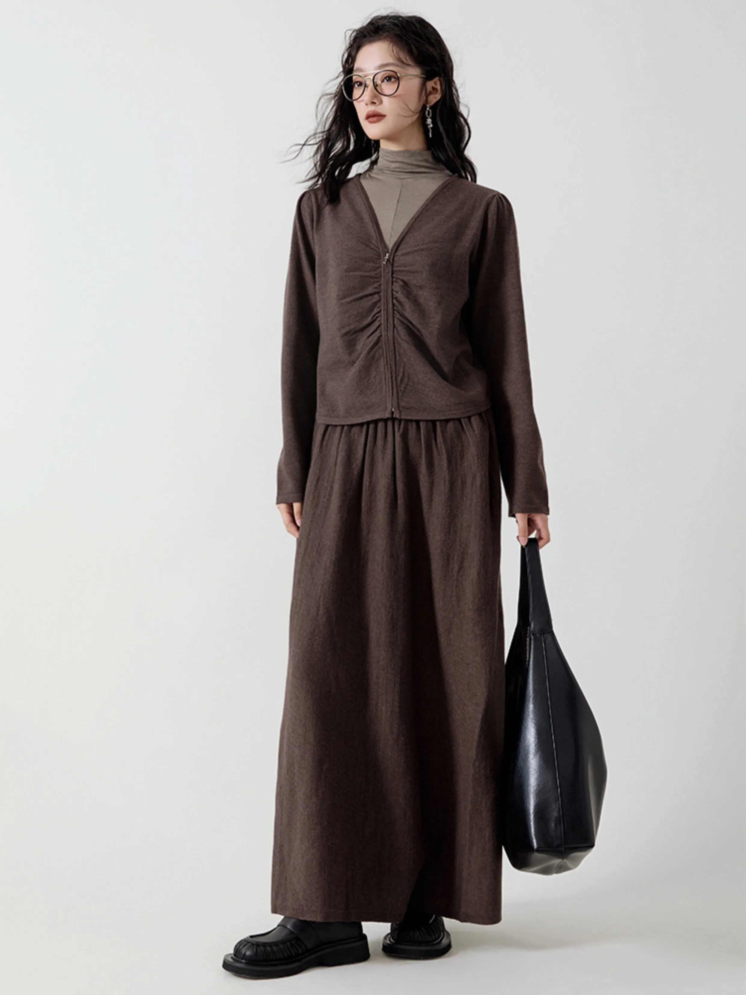 V-neck ZIP Cardigan ＆ Gather Long Skirt