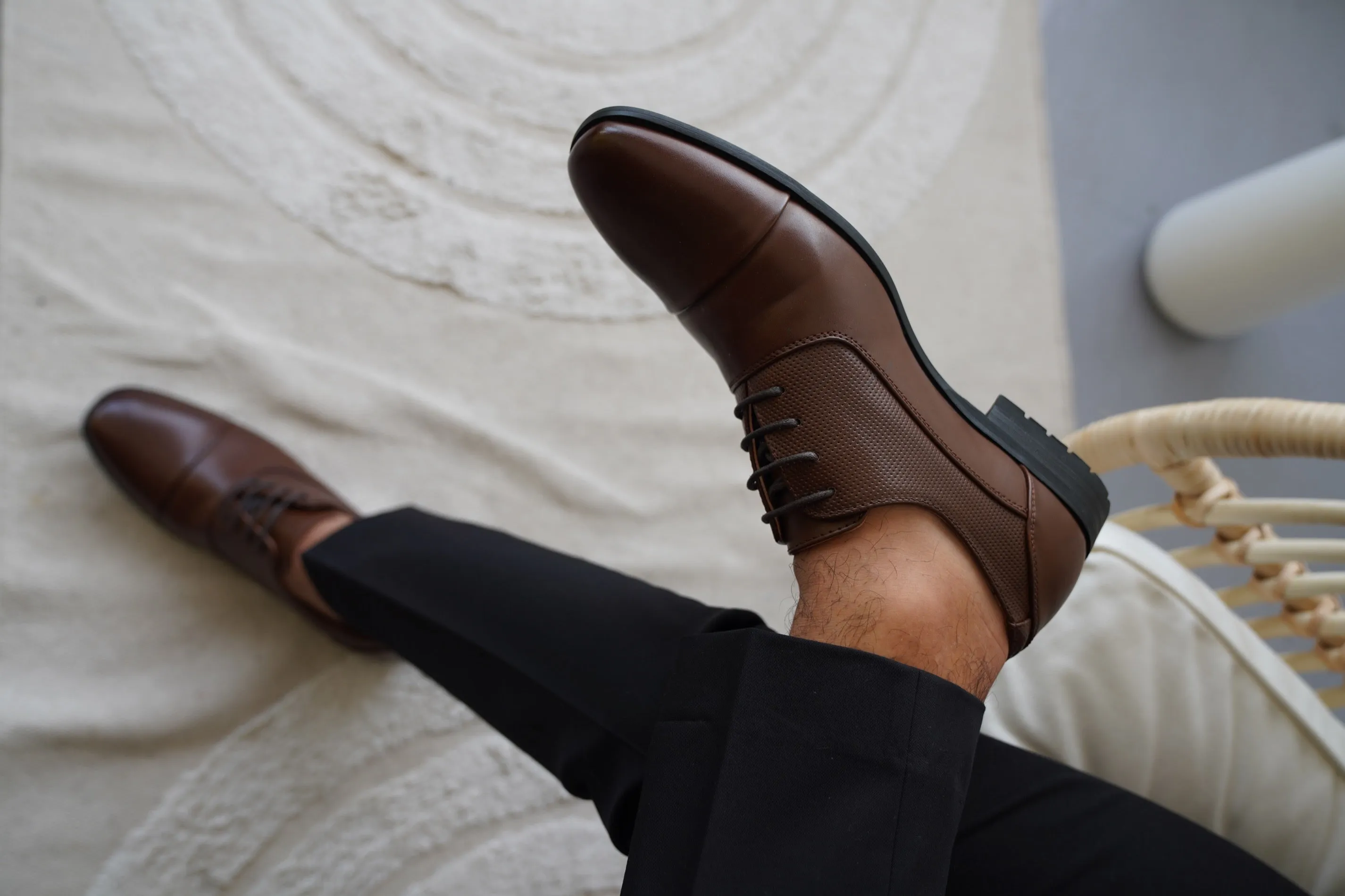 VEEONIA OXFORD SHOES - BROWN