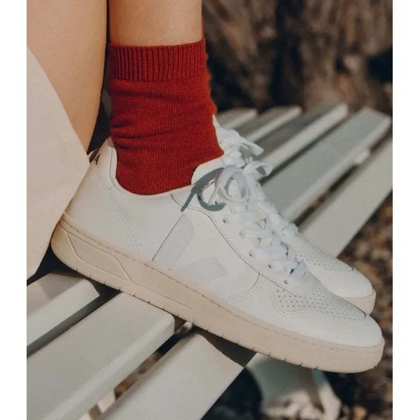 Veja V10 Trainers in Leather