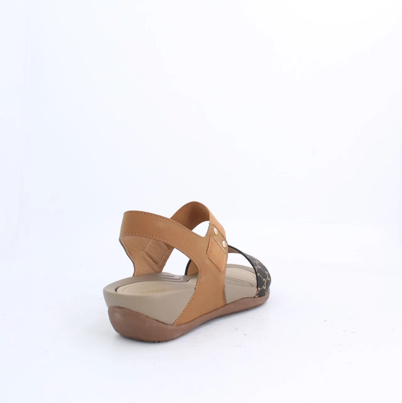 VETROY CASUAL SANDALS - BROWN