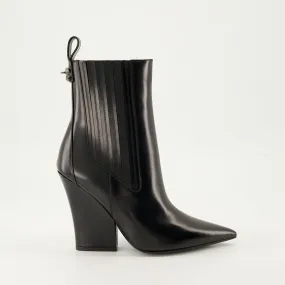 VLogo Leather Ankle Boots