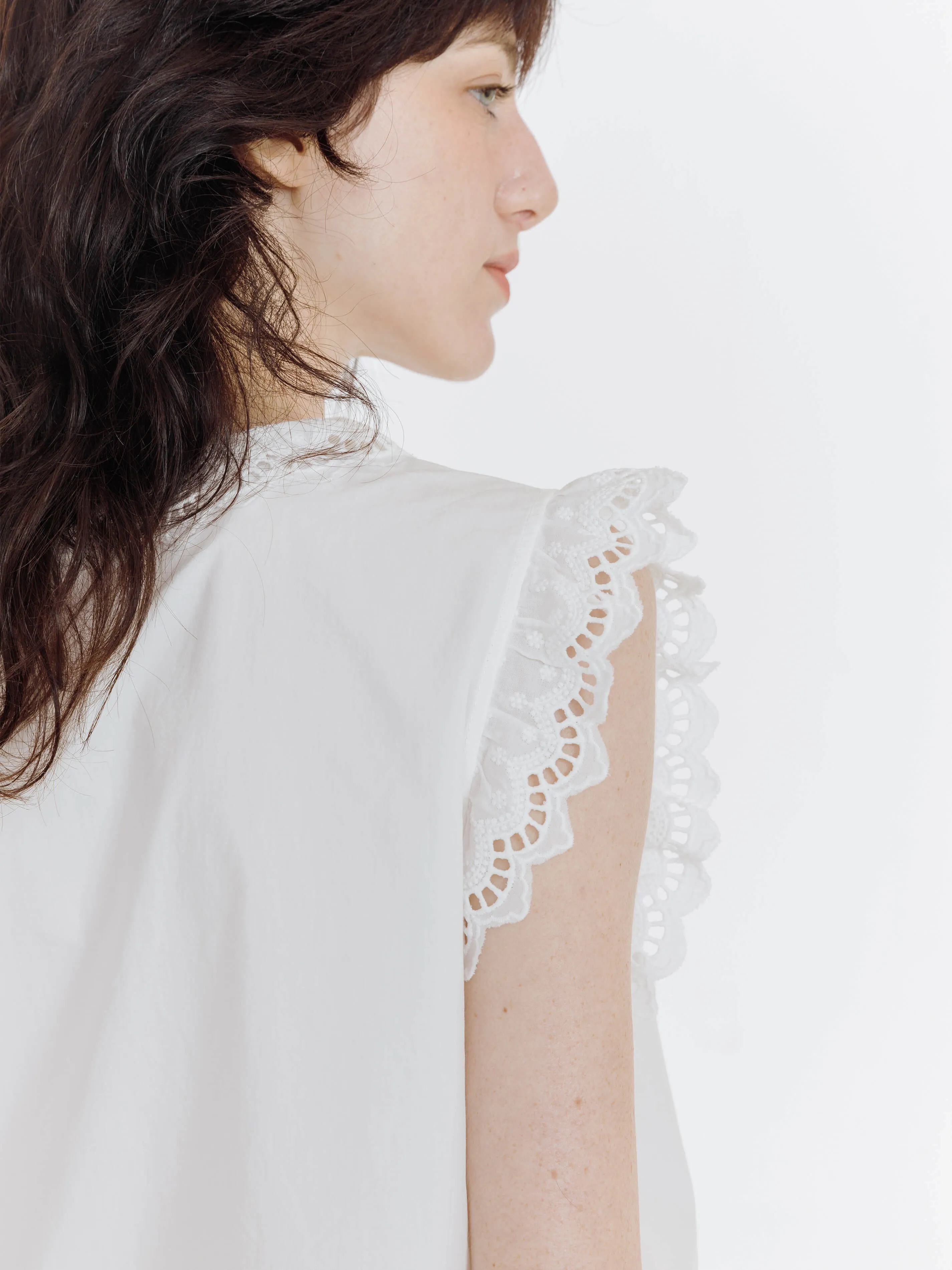 White Cotton Lace Sleeveless Top