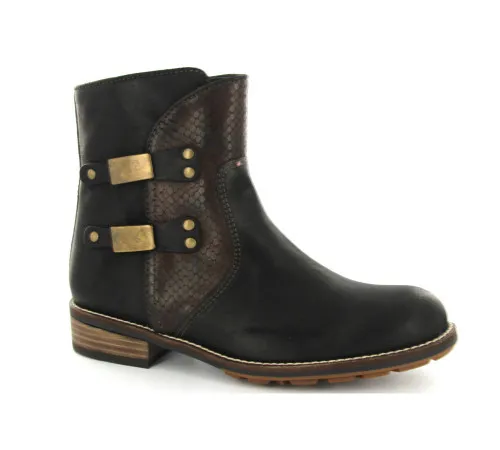 Wolky Women's Emerald Ankle Boot Cognac