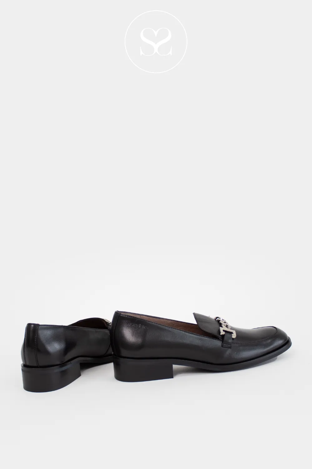 WONDERS C-7412 BLACK LEATHER BLOCK HEEL LOAFERS