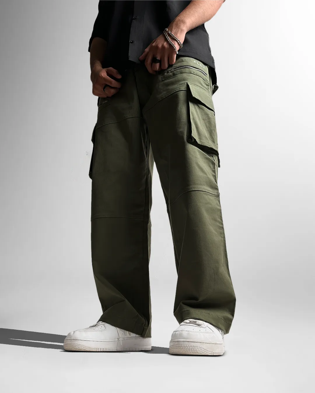 ZIPPER OLIVE Cargo Pants